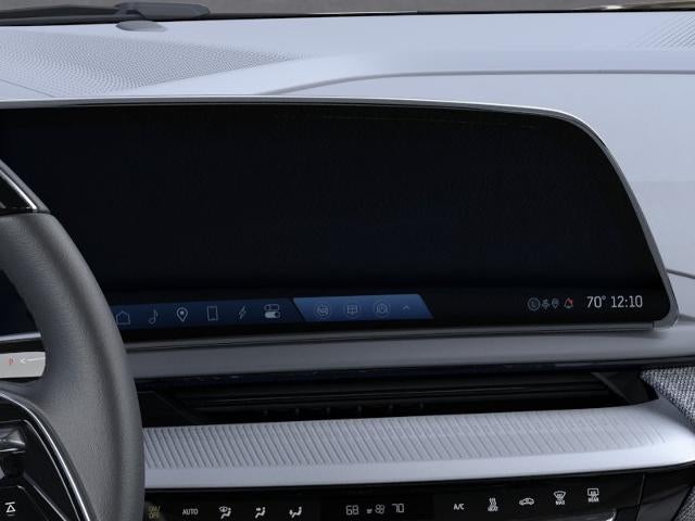 2026 Cadillac OPTIQ Premium Luxury