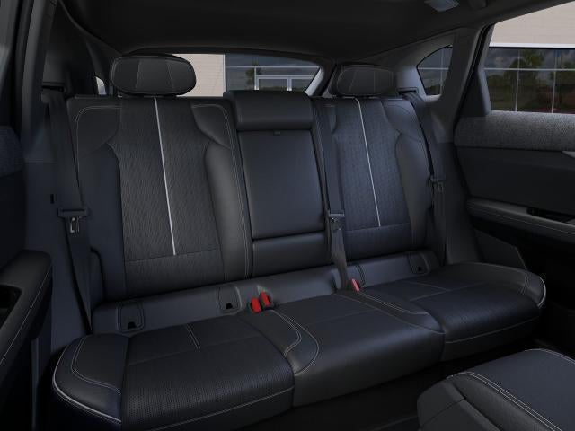 2025 Cadillac OPTIQ Sport 2 - Photo 17