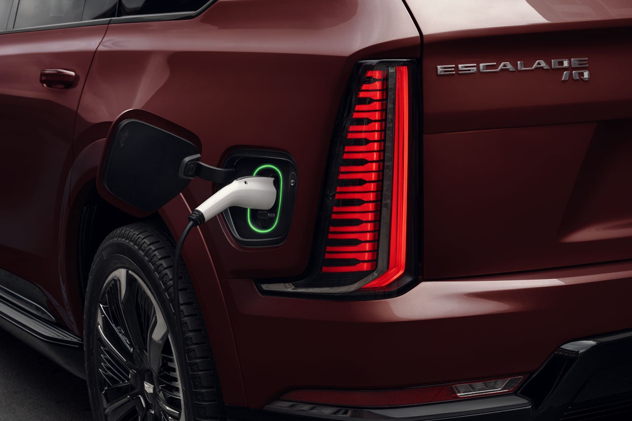 Sarant Cadillac in Farmingdale NY